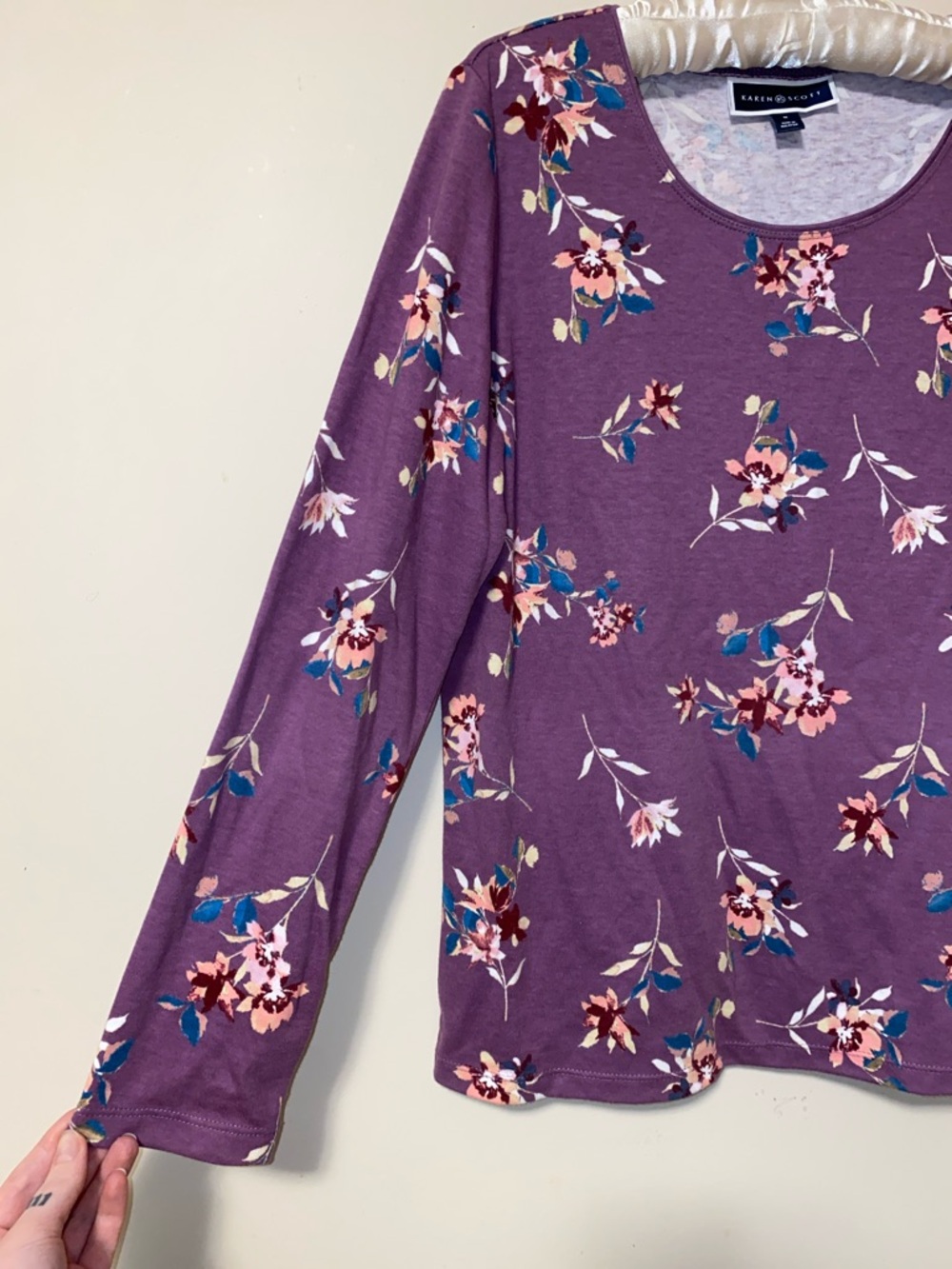 Karen Scott Mauve Floral Long-Sleeve Scoop Neck Top - Picture 3 of 5